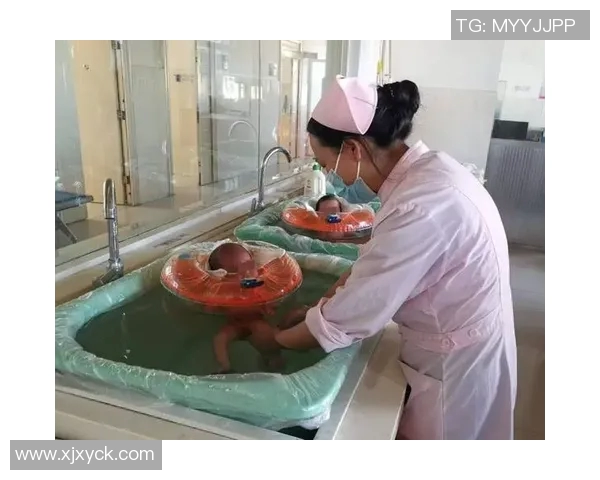 婴儿游泳的益处与安全注意事项探索助力宝宝健康成长